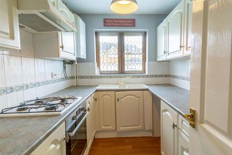 3 bedroom detached house to rent, Bosworth Way, Long Eaton, NG10 1PF