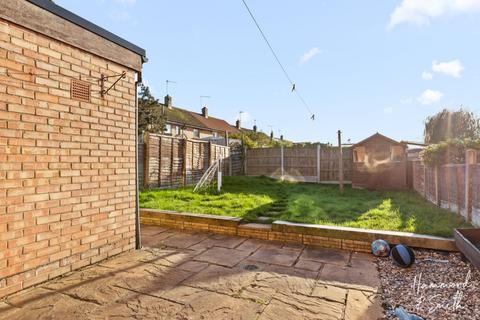3 bedroom terraced house for sale, Beamish Close, Epping CM16