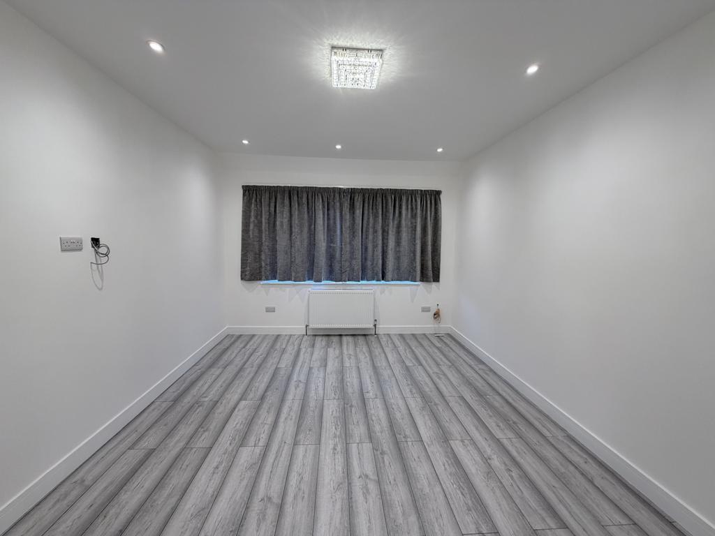 3 Bedroom Maisonette to Rent