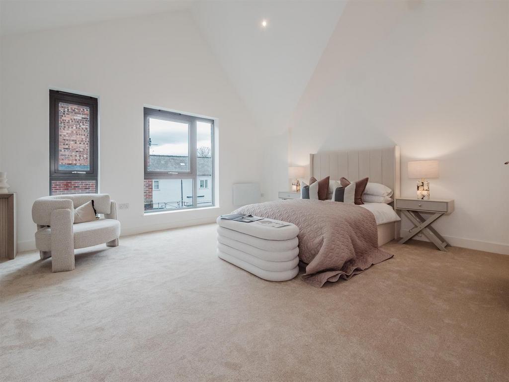 Principal Bedroom