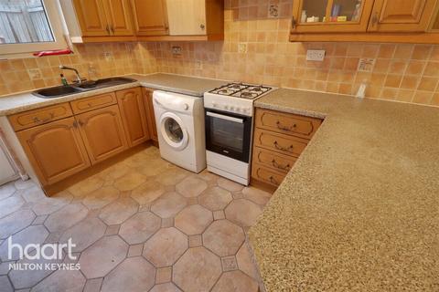 4 bedroom semi-detached house to rent, Gledfield Place, Hodge Lea