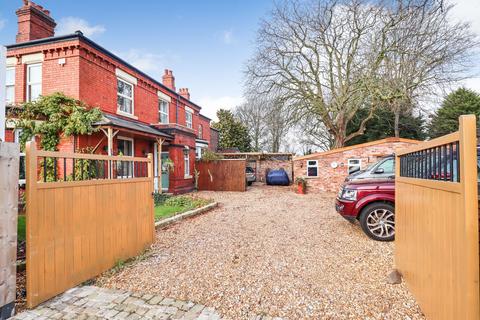 5 bedroom semi-detached house for sale, Warrington Road, Warrington