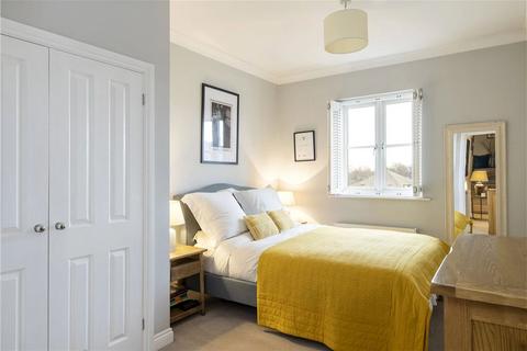2 bedroom flat to rent, Herbert Mews, John Conway House, SW2