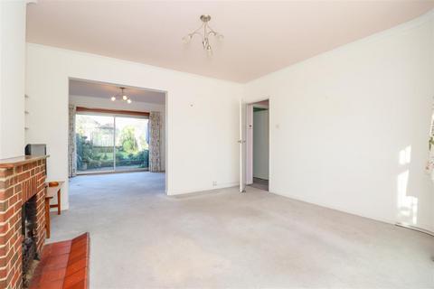 undefined, Churchill Avenue, Horsham