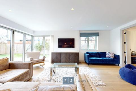 undefined, Beechview Drive, Waltham Abbey EN9