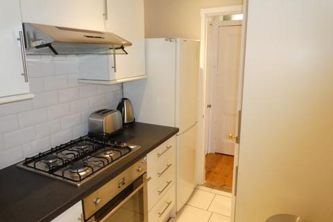 undefined, Broughton Road, Edinburgh, EH7