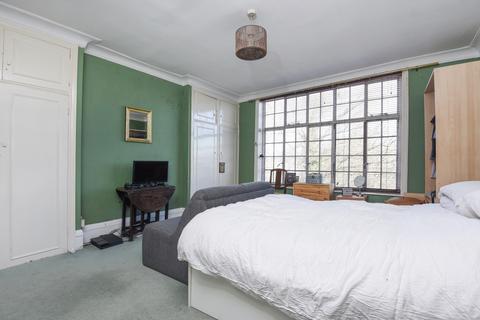 undefined, Palace Road, London, SW2