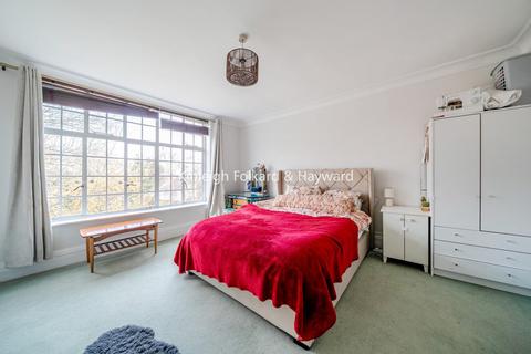 undefined, Palace Road, London, SW2