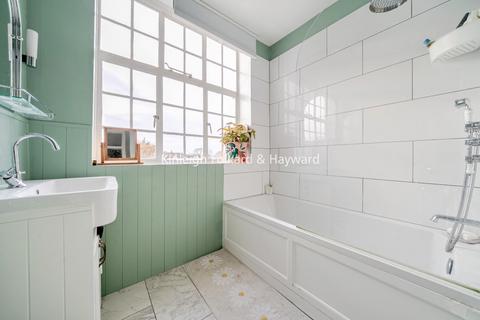 undefined, Palace Road, London, SW2