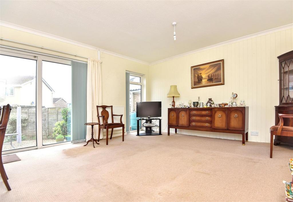 Sitting/Dining Room