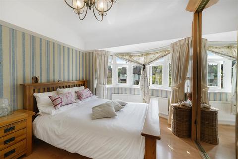 undefined, Abercorn Crescent, HARROW