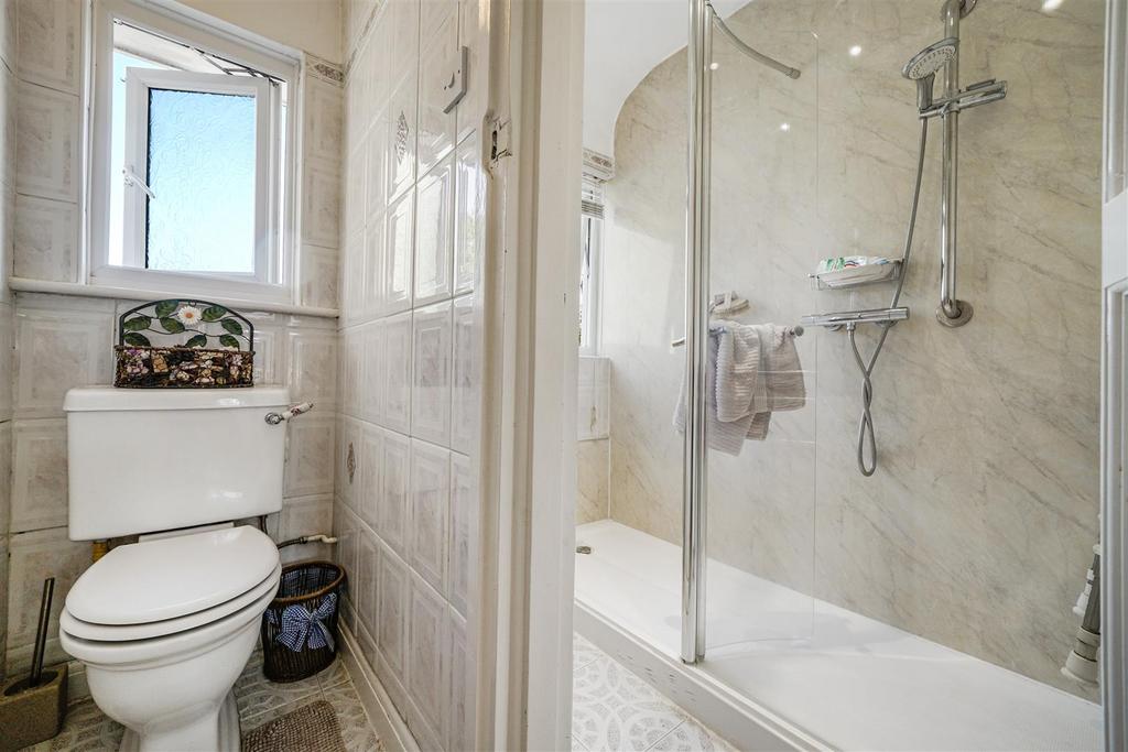 22 Abercorn Crescent - 12 Gi VLop90 YKoout O4d A.jpg