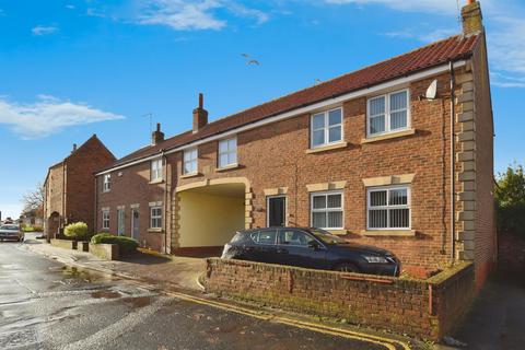 3 bedroom end of terrace house for sale, Market Hill, Hedon HU12