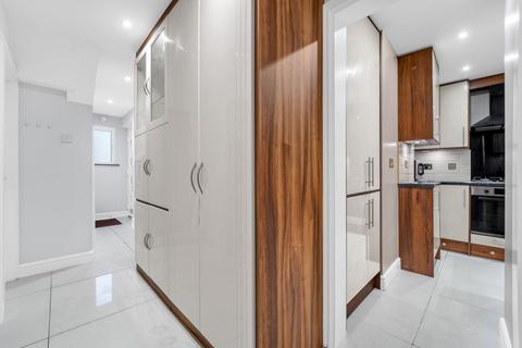 undefined, The Crescent, Hayes UB3