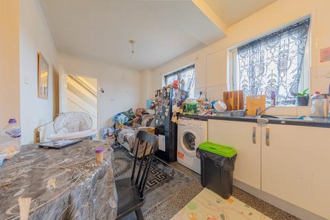 2 bedroom flat for sale, Goring Road, Coventry CV2