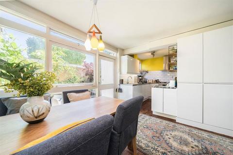 undefined, The Plantation, London SE3