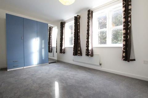 undefined, Lion Court, Worcester