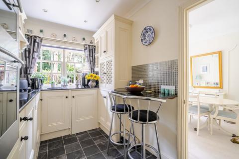 undefined, London Road, Sunninghill, SL5