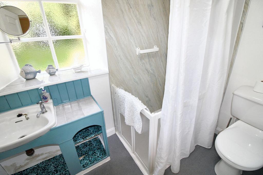 Downstairs Wet Room