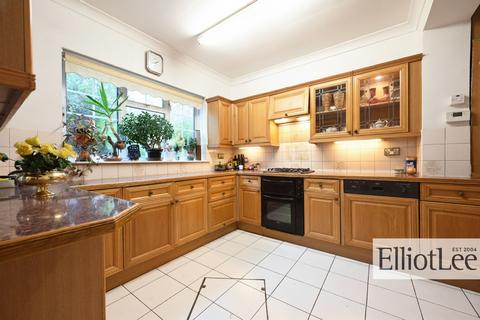 undefined, Sudbury Hill, Harrow HA1