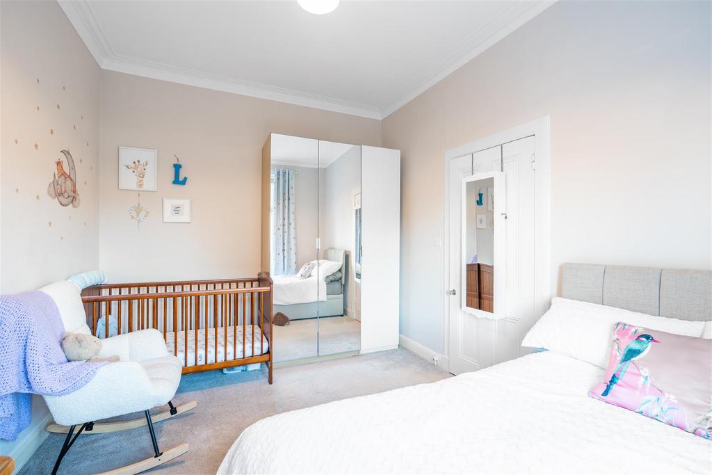 Bedroom.two.jpg