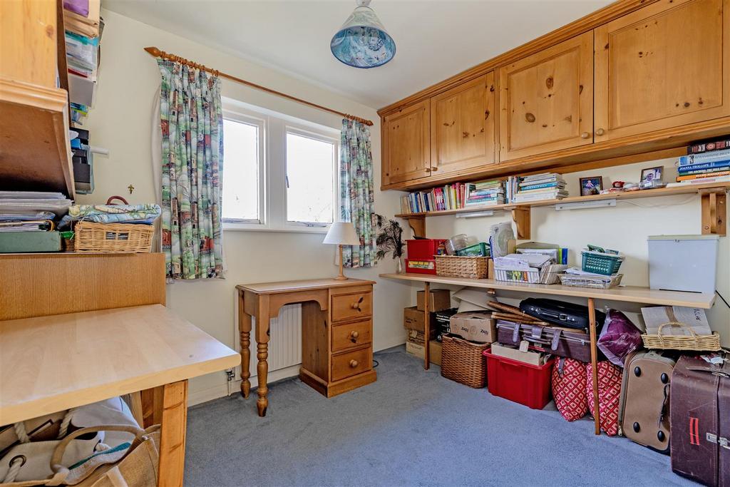 Bedroom 2-1.jpg