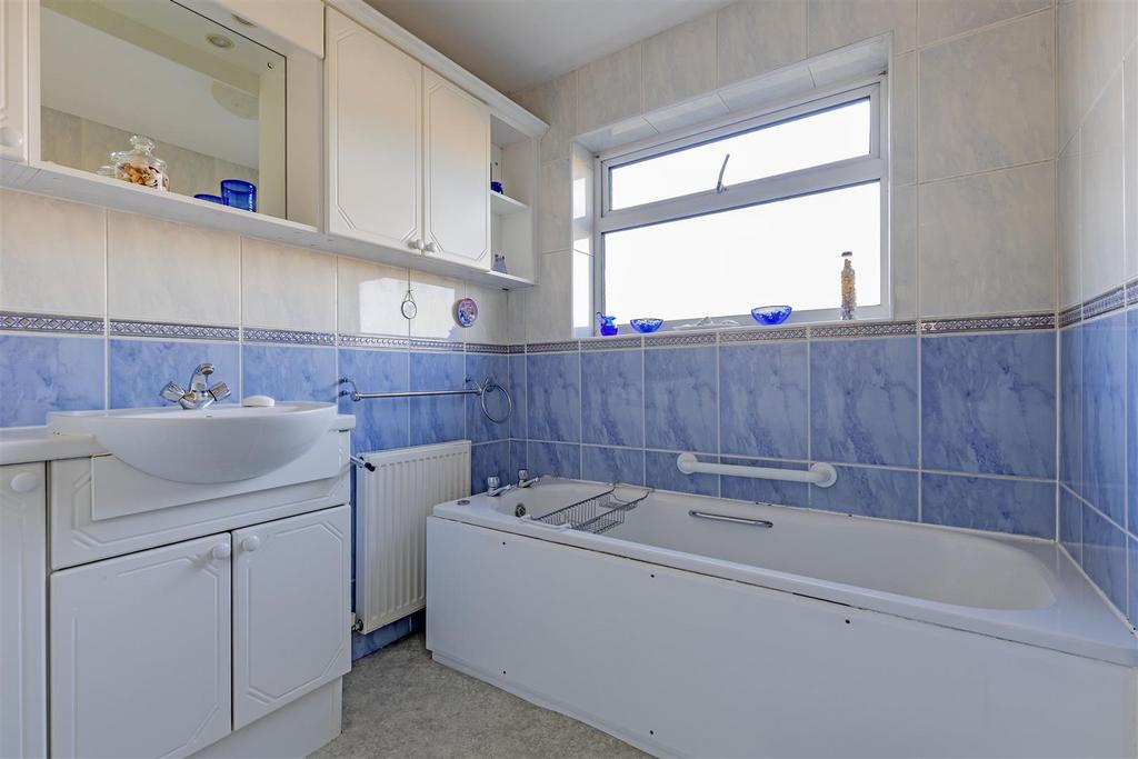 Bathroom-1.jpg