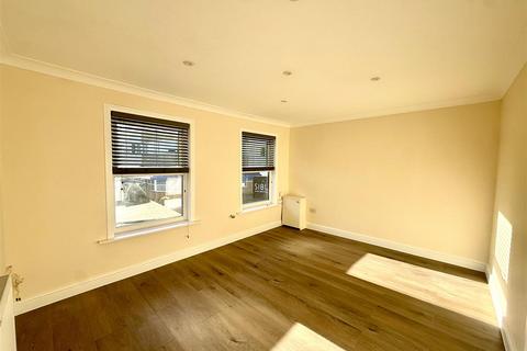 undefined, High Road, Ilford