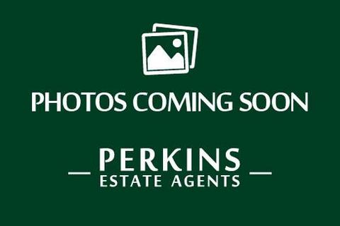 Cleveley Crescent, W5