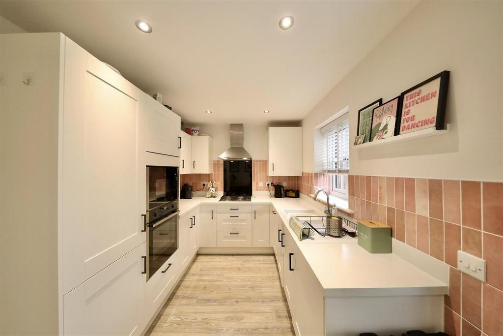Kitchen diner