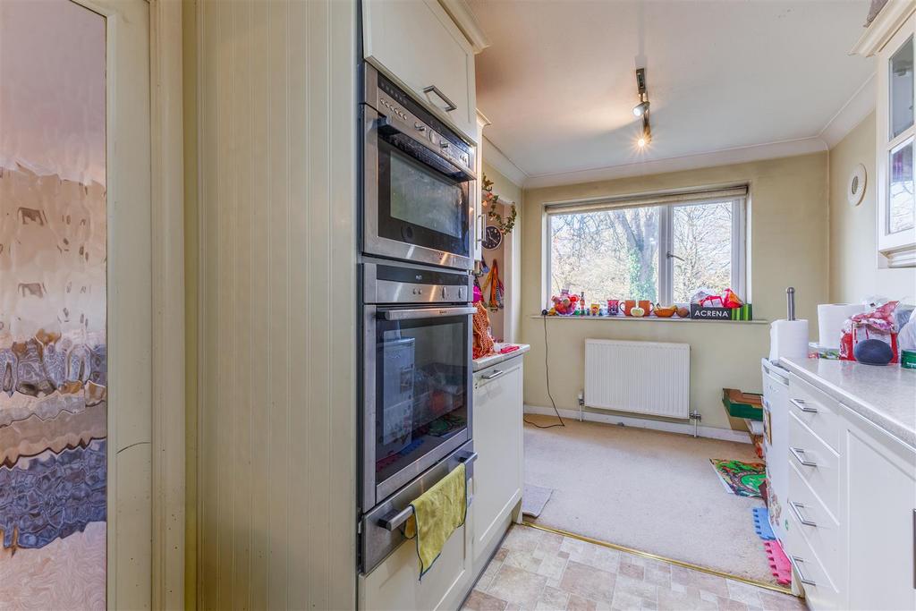 6 R1 A9838-HDR.jpg