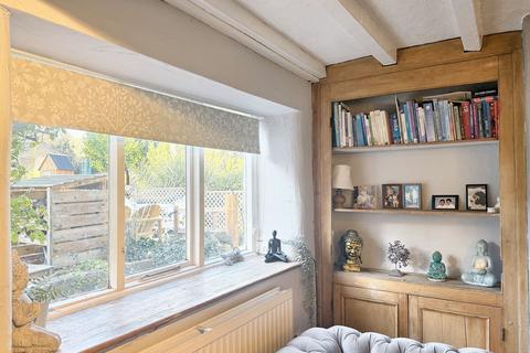 1 bedroom cottage for sale, CHAMBERS ROW, Melbourne