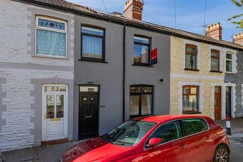 1 bedroom in a house share to rent, Theodora Street, Cardiff CF24