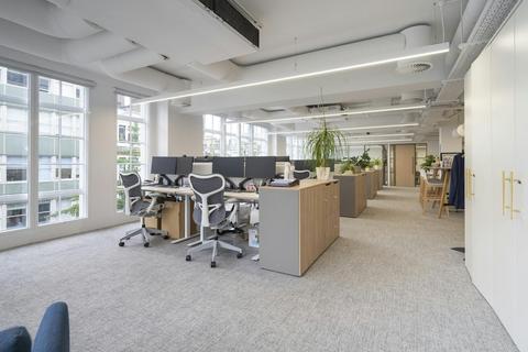 Office to rent, 14-17 Market Pl London W1W 8AJ
