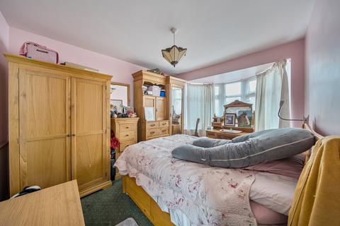 undefined, Eddy Close, Romford RM7