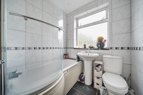 undefined, Eddy Close, Romford RM7