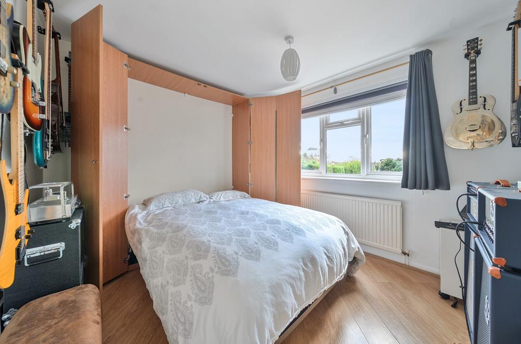 1385016-5-6925c52...