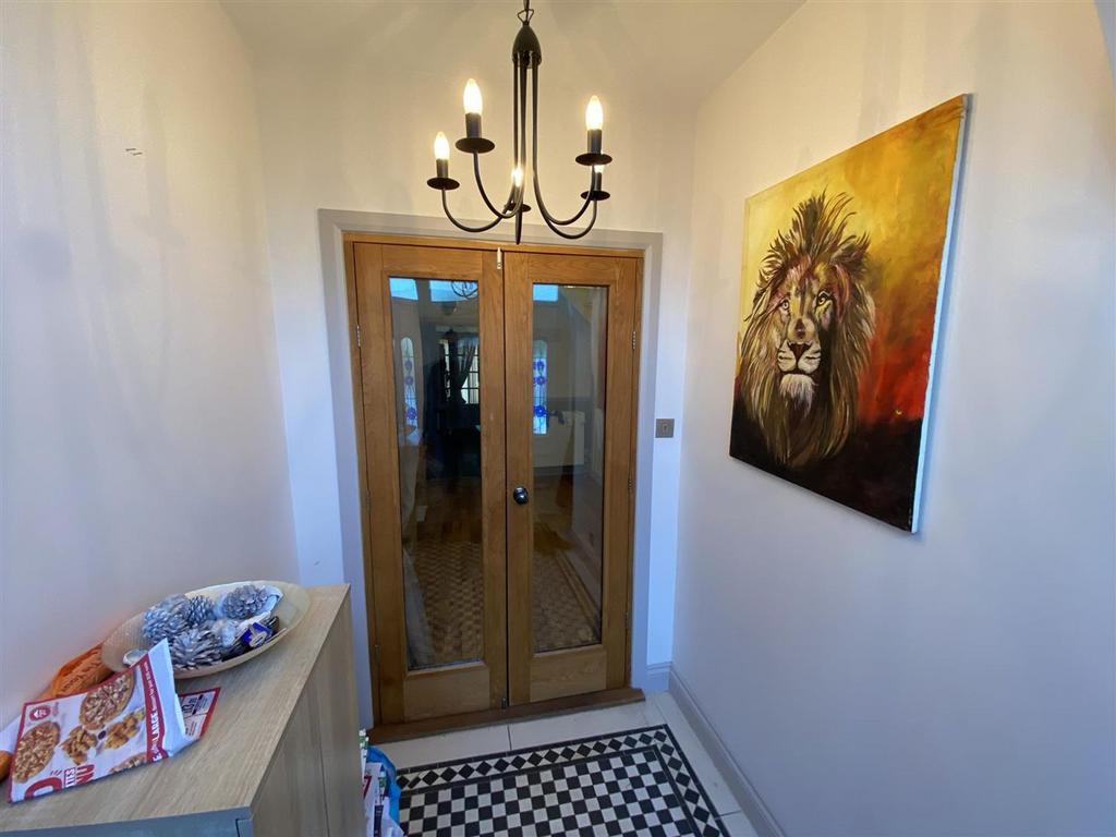 Squirrels Heath RM3