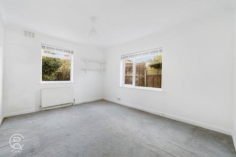 undefined, Greenford Avenue, London, W7