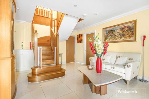 5 bedroom detached house for sale, Charters Road, Sunningdale, Berkshire, SL5
