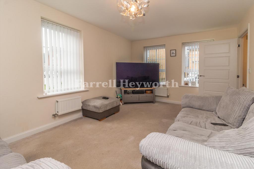 Lounge image 2