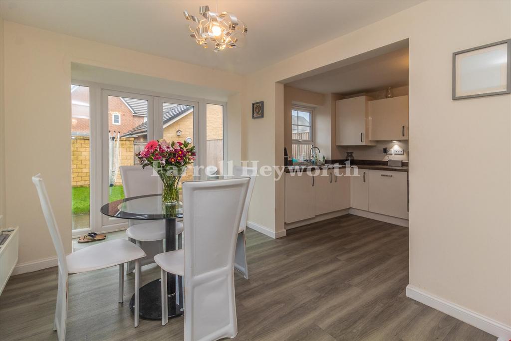 Dining Area image 3