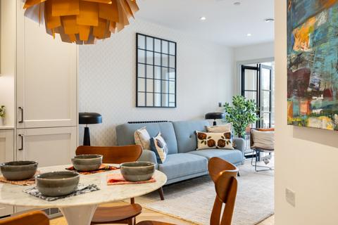 undefined, Park Avenue, Clifton Mansions, NW2
