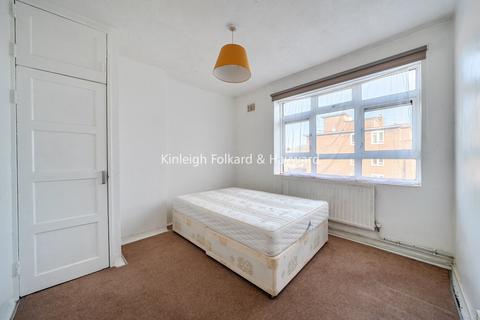 undefined, Queens Row, London, SE17