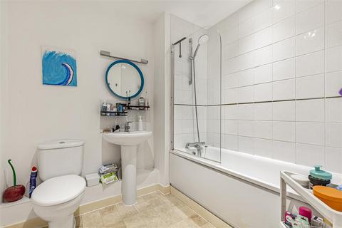undefined, Scott Avenue, London