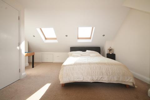 undefined, Helen Avenue, Feltham, Middlesex, TW14