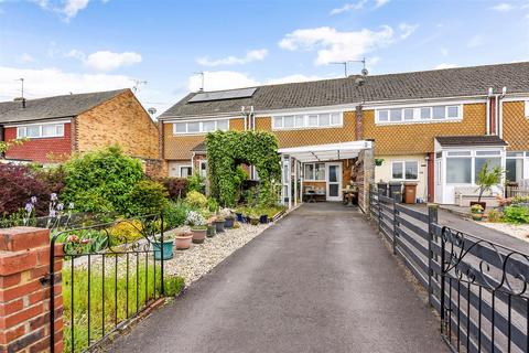 3 bedroom house for sale, Harrow Way, Andover