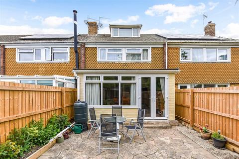 3 bedroom house for sale, Harrow Way, Andover