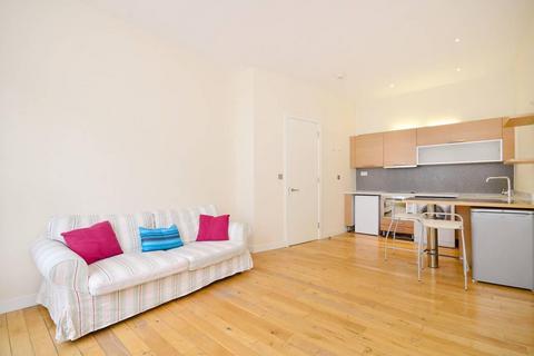 2 bedroom flat to rent, Gloucester Terrace, Paddington