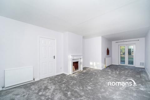 3 bedroom semi-detached house to rent, Bath Road, West Drayton, UB7
